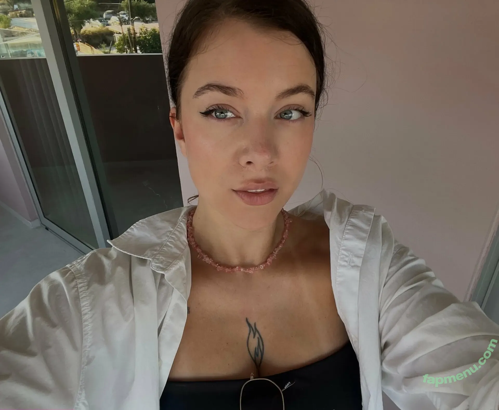 vmescudi nude photo #0157 (vmescudi)