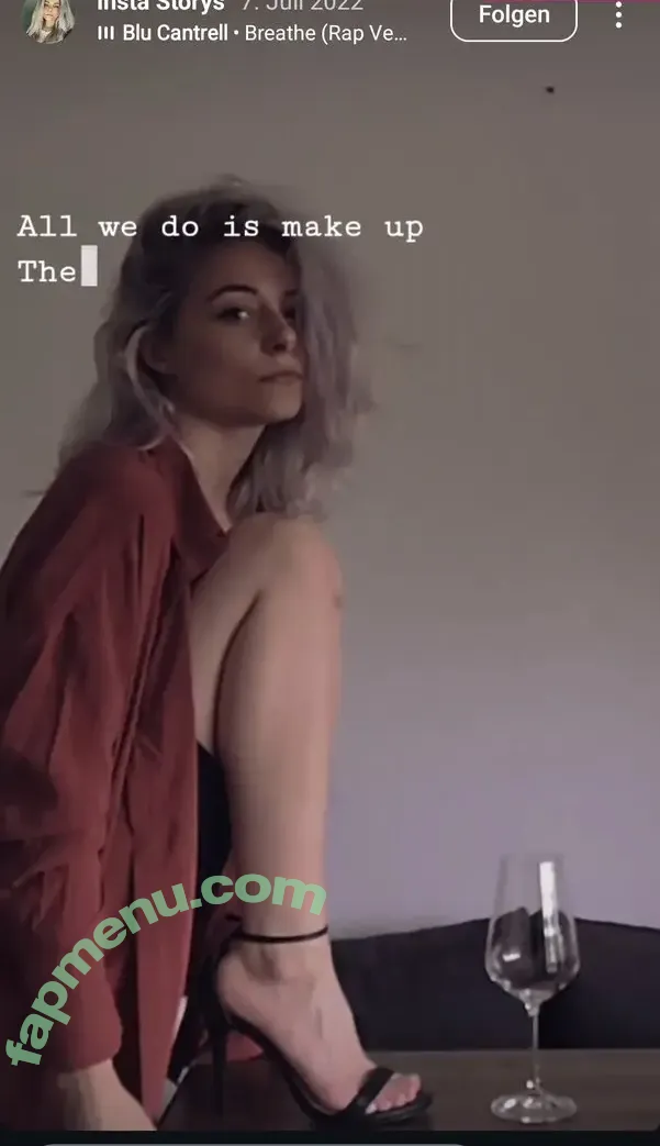 Voiceangelica nude photo #0002 (Voiceangelica)