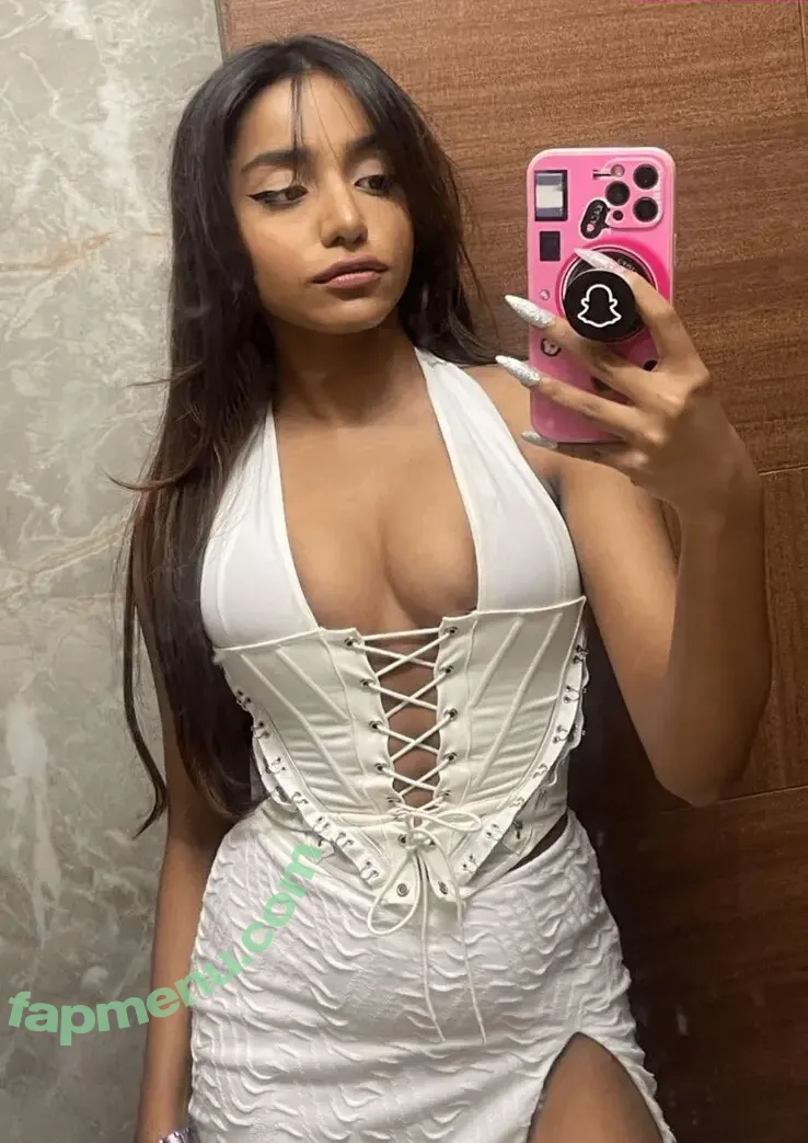 Vriddhi Patwa nude photo #0010 (vriddhipatwa)
