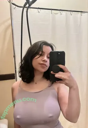 vymysela / reel nude photo #0010