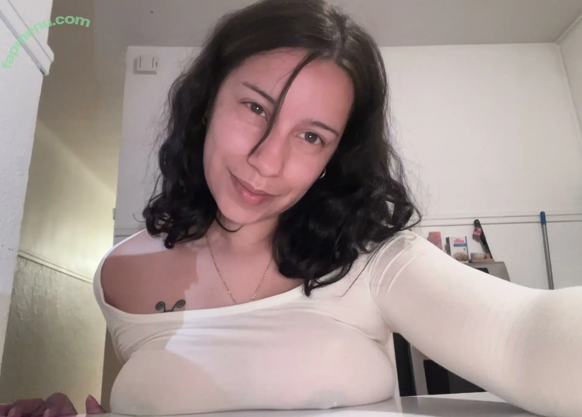 vymysela nude photo #0016 (reel)