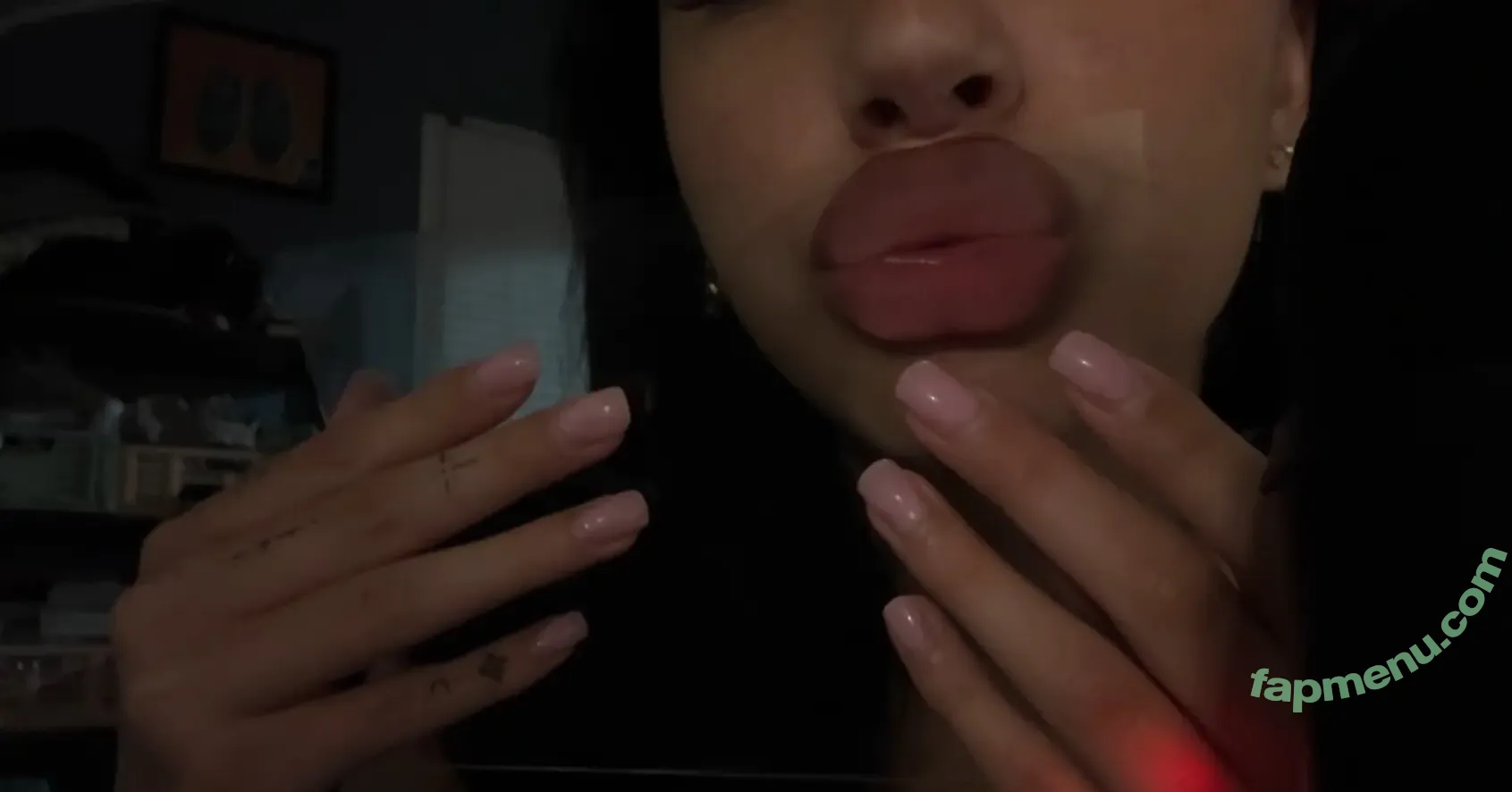 Wahonay ASMR nude photo #0009 (wahonayn)