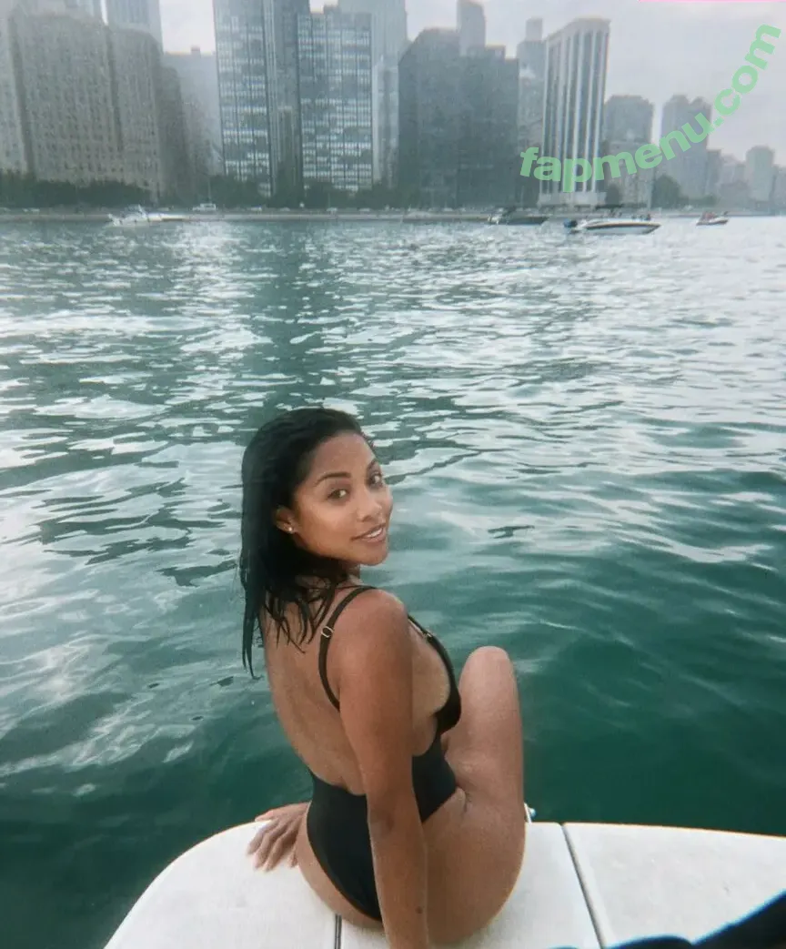 Waiyi Chan nude photo #0034 (waiyi_chan / waiyichanprivate)