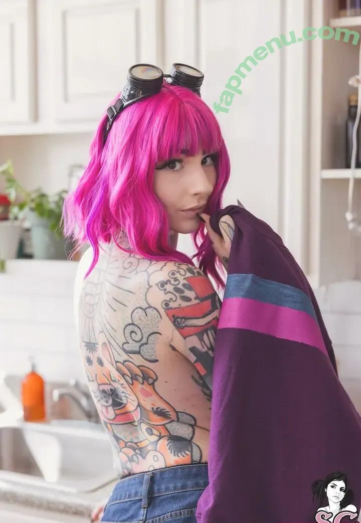 WalkingWoounded nude photo #0138 (Sky Graves / WooundedWaifu / walkingwoundedoh)