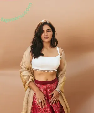 Wamiqa Gabbi / wamiqagabbi nude photo #0028