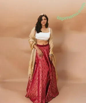 Wamiqa Gabbi / wamiqagabbi nude photo #0029