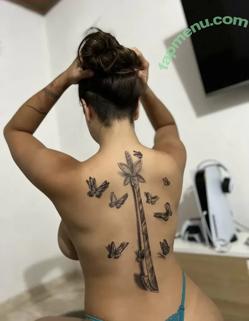 Wandapotts nude photo #0002 (Wandapotts)