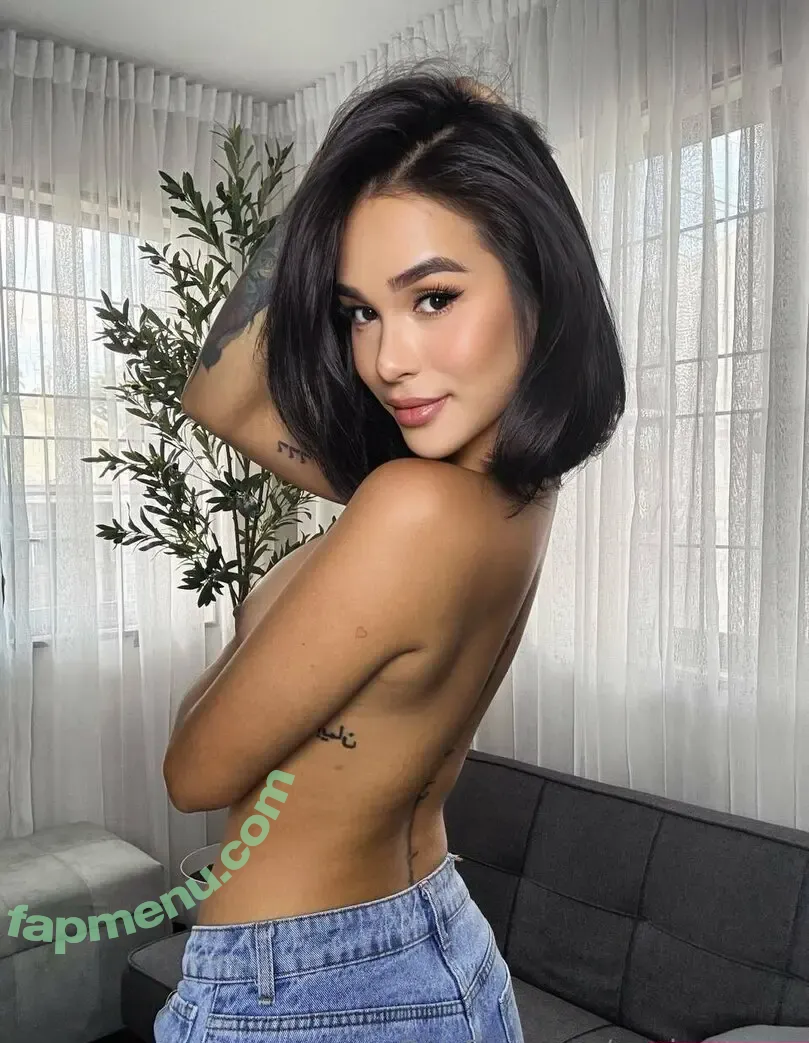 wasian.trans nude photo #0036 (officialwasian)