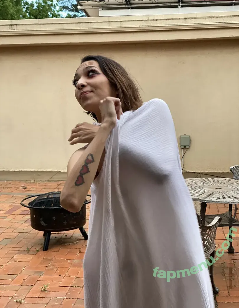 WatchGirlsPlay nude photo #0123 (girlsplay)