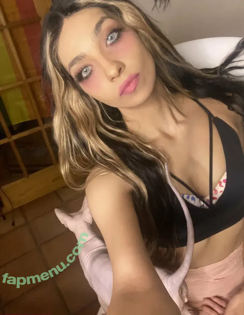 WatchGirlsPlay nude photo #0137 (girlsplay)