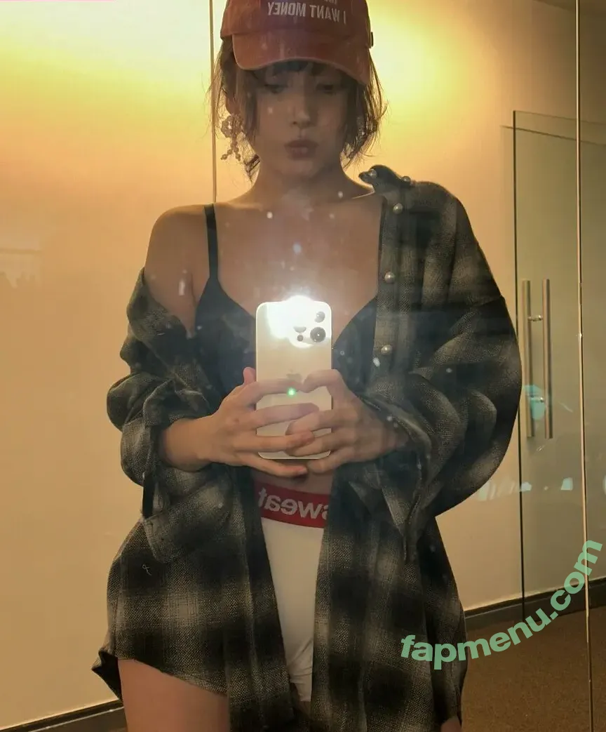 wayyrka nude photo #0030 (Shiraishi Waka 和花)