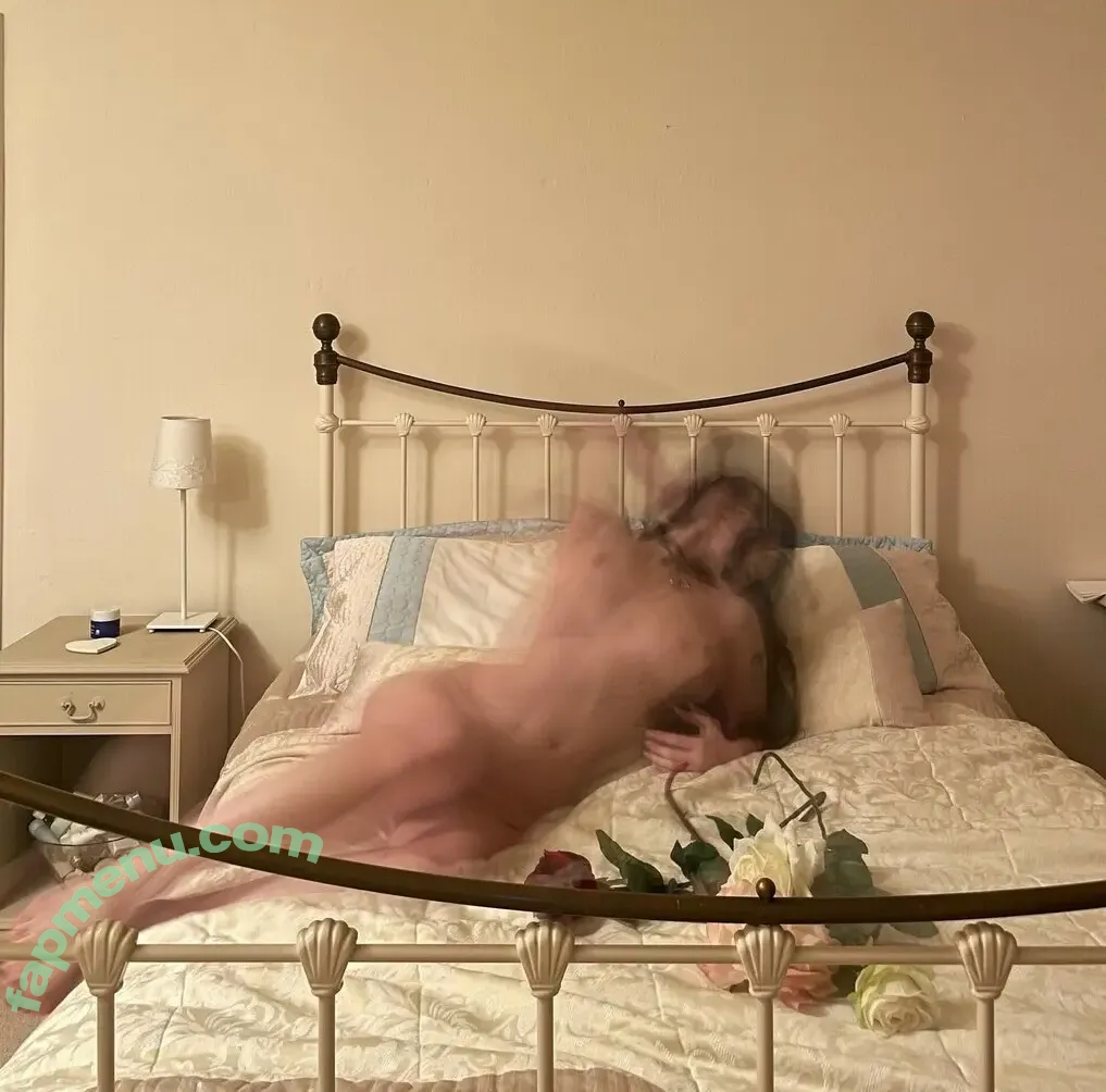 weepysheepys nude photo #0006 (weepysheepys)