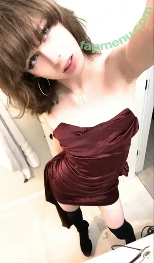  nude photo #0002