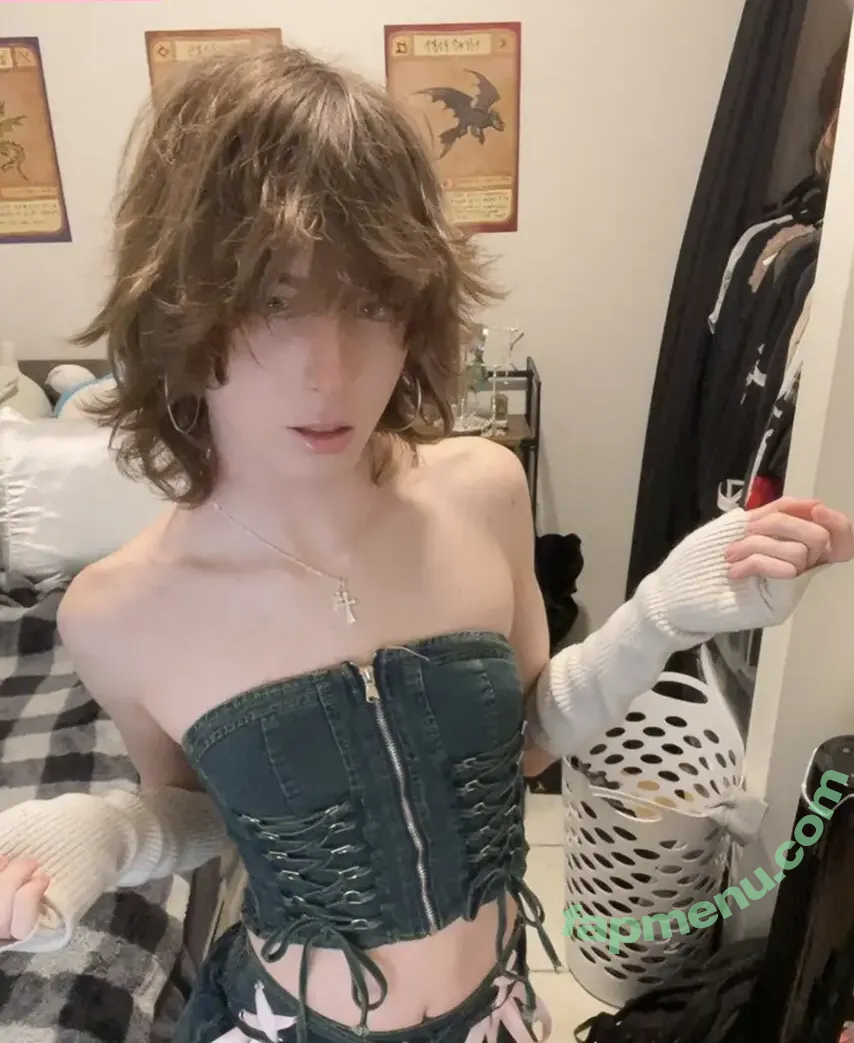 weirdrandomguy5 nude photo #0006 (weirdrandomguy5)