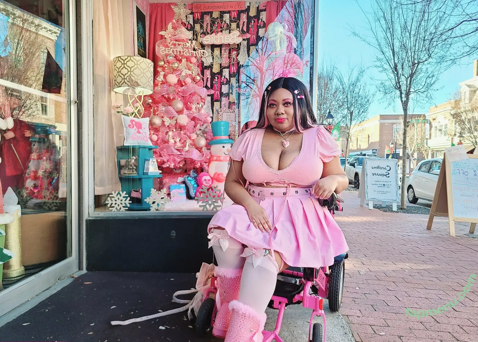 wheelchairbarbie98 nude photo #0044 (wheelchairbarbie98)