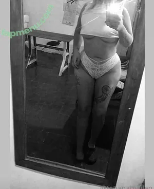  nude photo #0009
