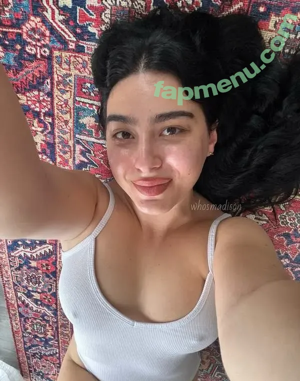 whosmadison nude photo #0019 (gialoverrr)