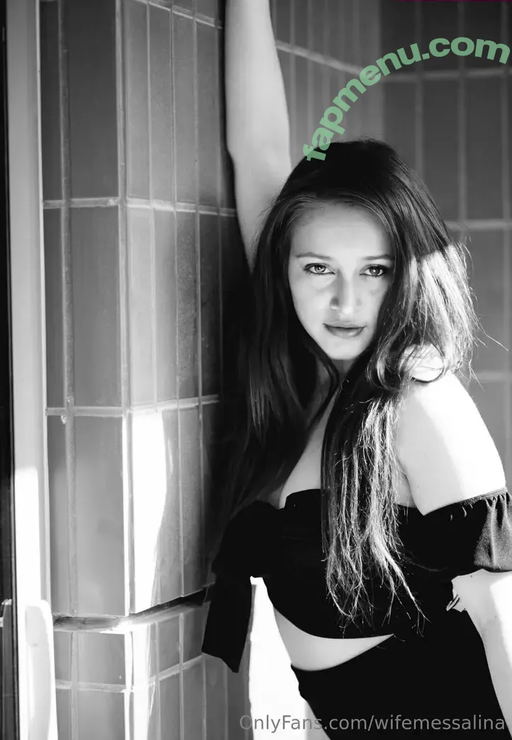 wifemessalina nude photo #0006 (messalina.vibes)
