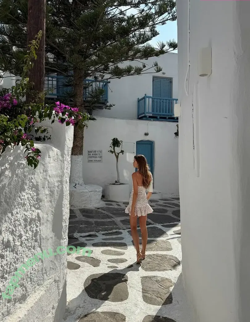 Willow Day nude photo #0019 (thelittlewillow / willow_dayyy)
