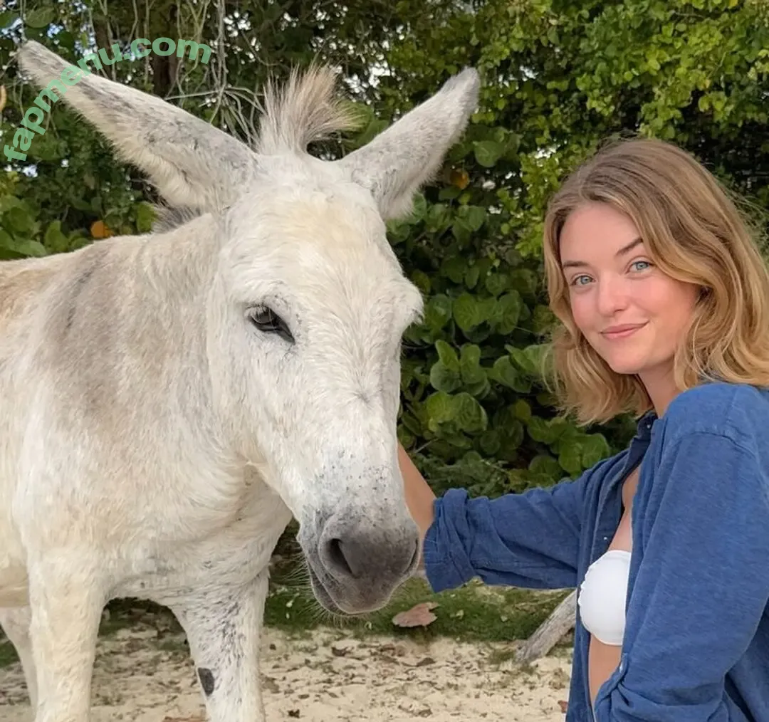Willow Hand nude photo #0001 (willow.hand / willowrinaldi)