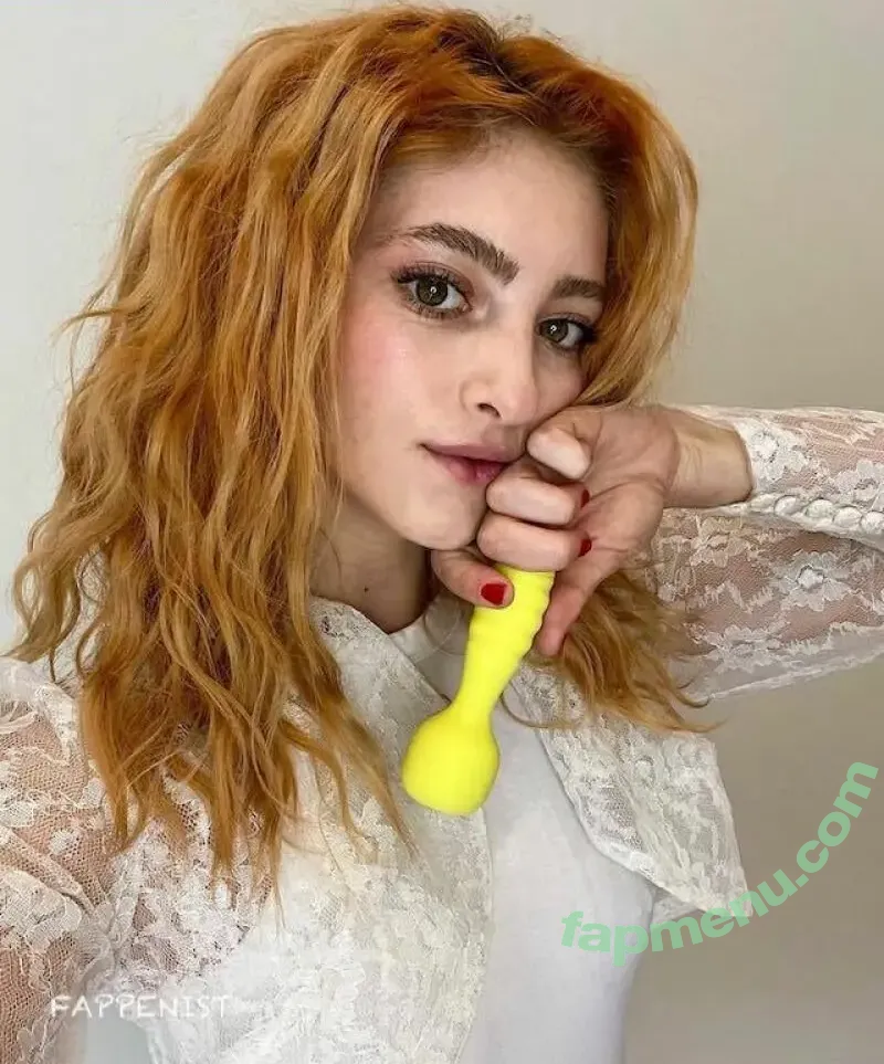 Willow Shields nude photo #0040 (willowshields)