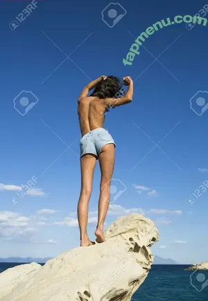  nude photo #0001