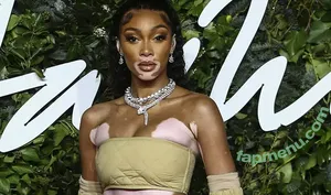 Winnie Harlow / winnieharlow nude photo #0582