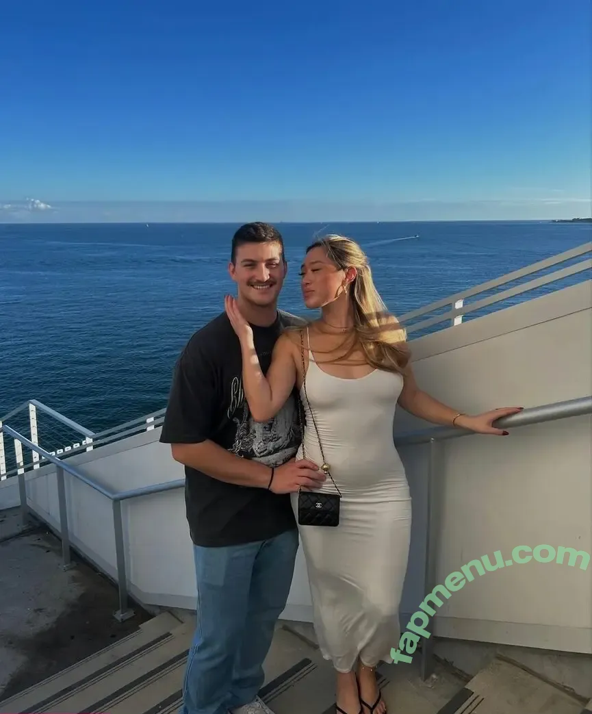 WMAF Alpha Couples nude photo #0030 (lexieemurray)