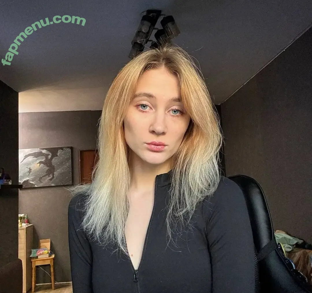 wneuro nude photo #0003 (soudade_)