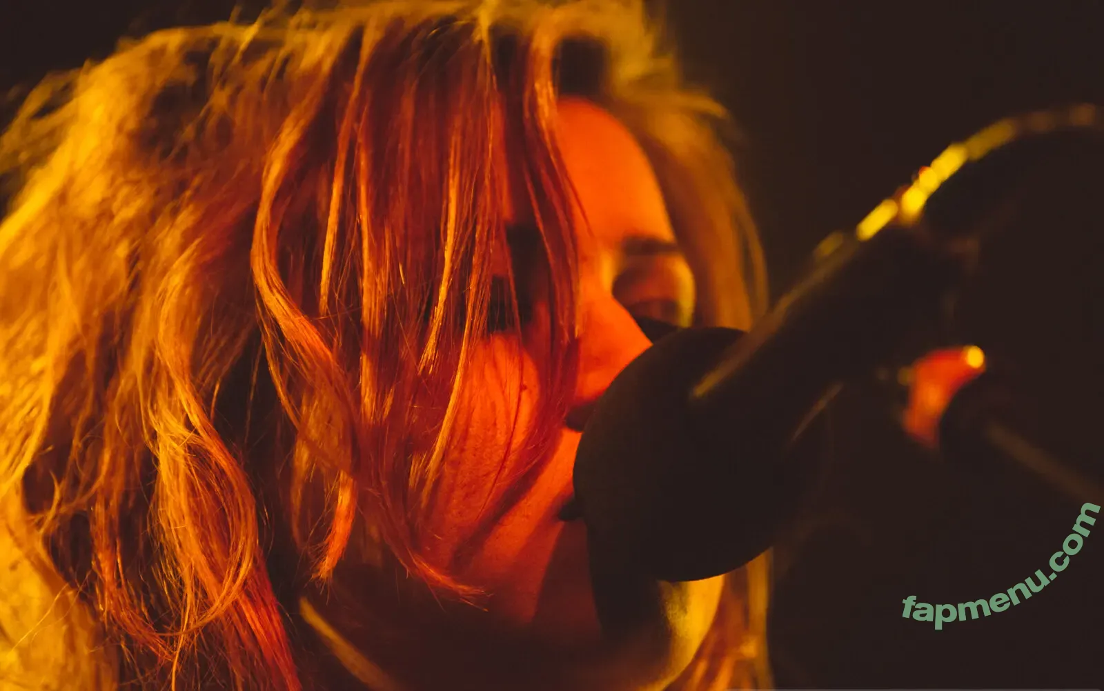 Wolf Alice nude photo #0010 (Wolf Alice)
