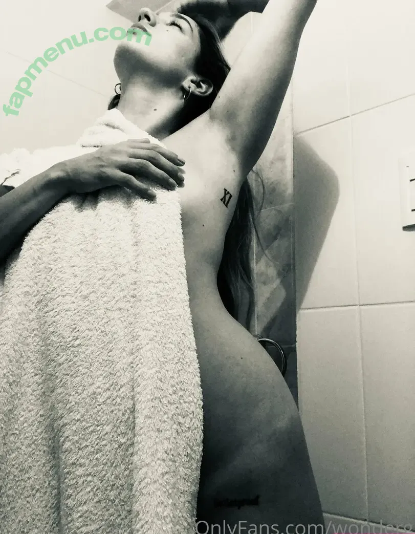 wonderg nude photo #0011 (wonderg)