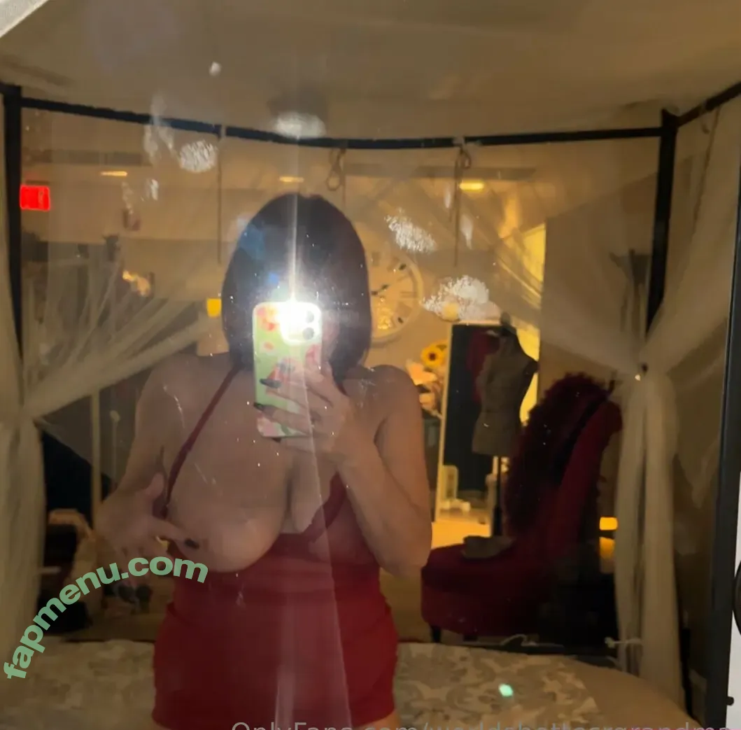 worldshottesrgrandma nude photo #0057 (worldshottesrgrandma)