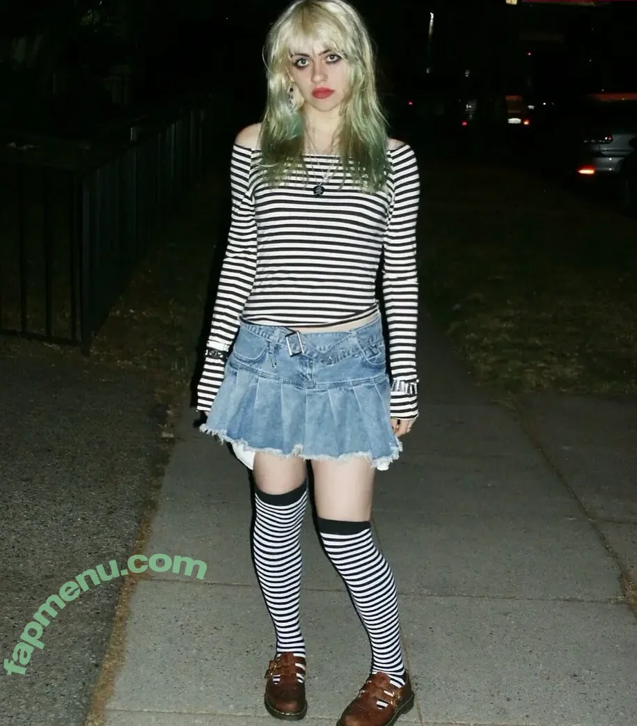 wormsheriff nude photo #0124 (Olivia O)