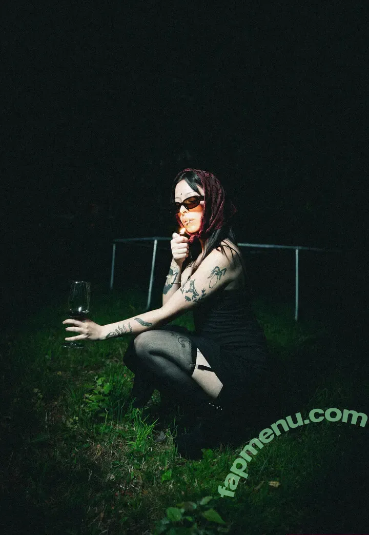 worshipbastet nude photo #0002 (reel)