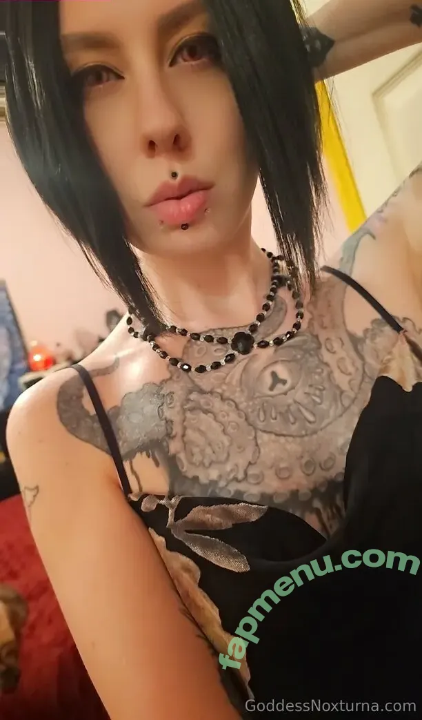 worshipgoddessnoxturna nude photo #0004 (goddessnoxturna)