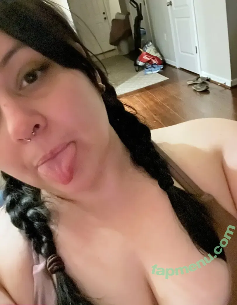 wowmisslacy nude photo #0002 (misslacysworld)