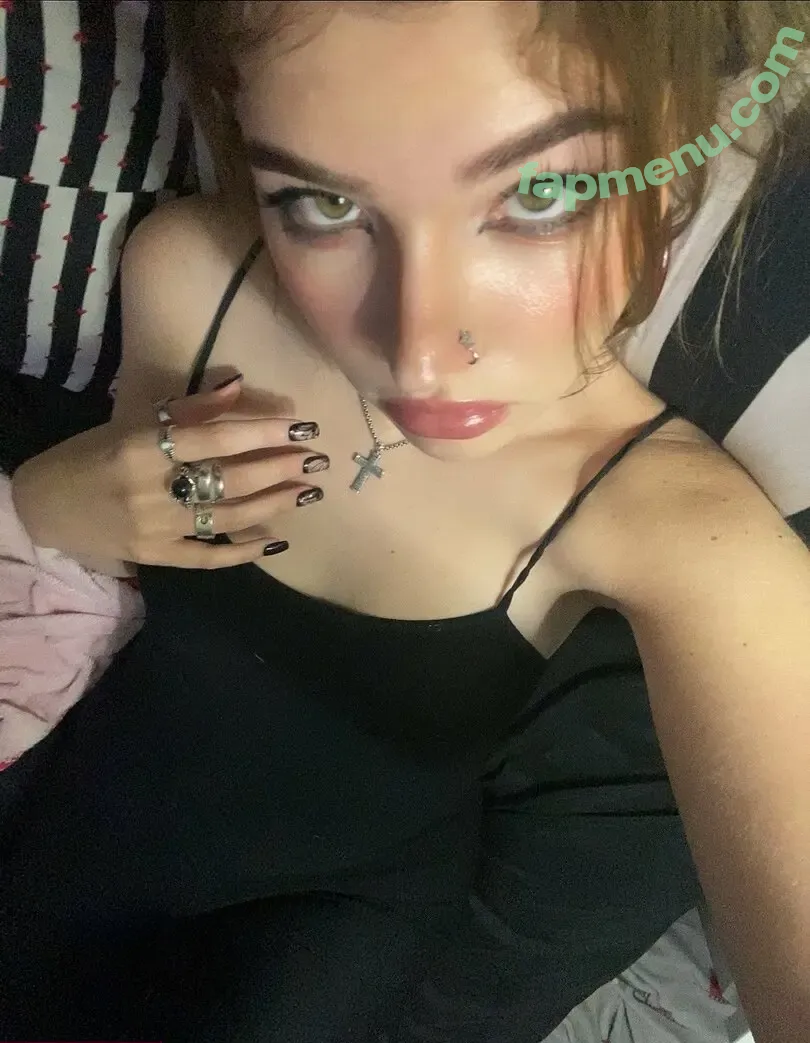 Wunitas nude photo #0006 (Wunitas)
