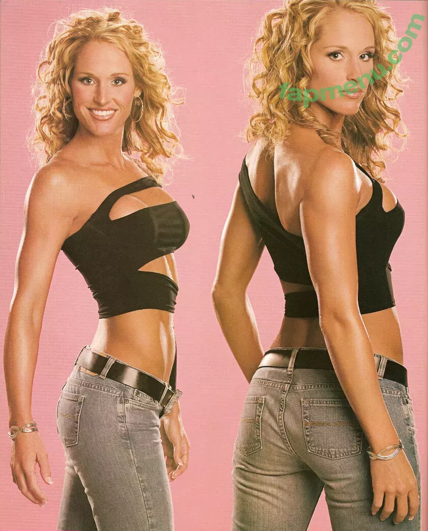 WWE Michelle McCool nude photo #0071 (mimicalacool)