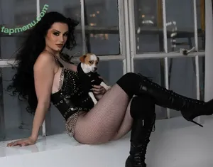 WWE's Paige / Saraya Bevis / WWE's Paige / saraya nude photo #0008