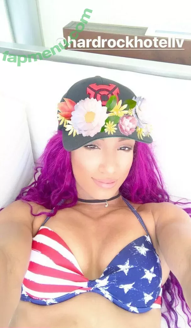 WWE Sasha Banks nude photo #0004 (SashaBanks / soxysasha)