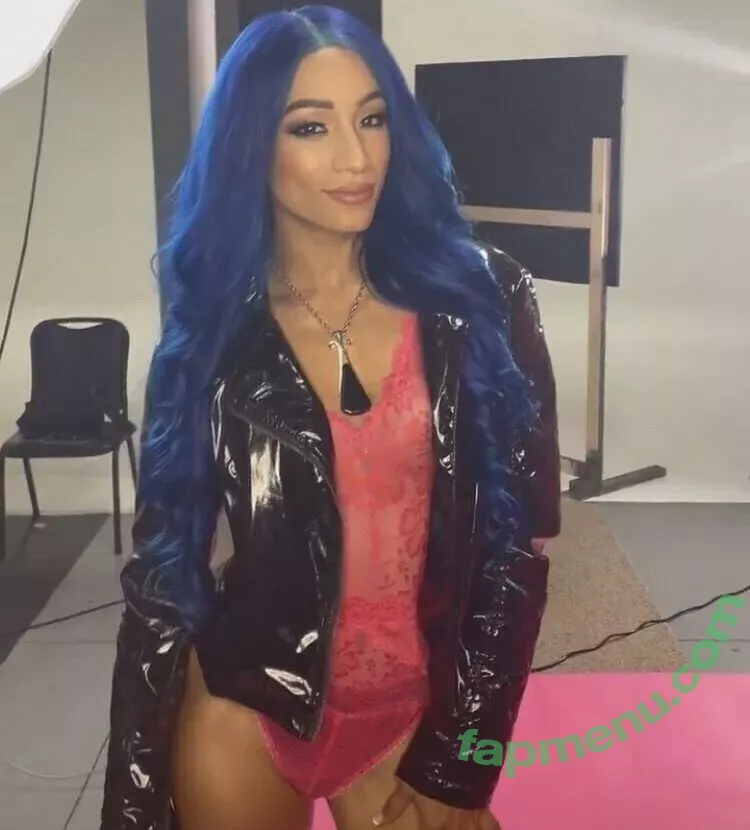 WWE Sasha Banks nude photo #0011 (SashaBanks / soxysasha)