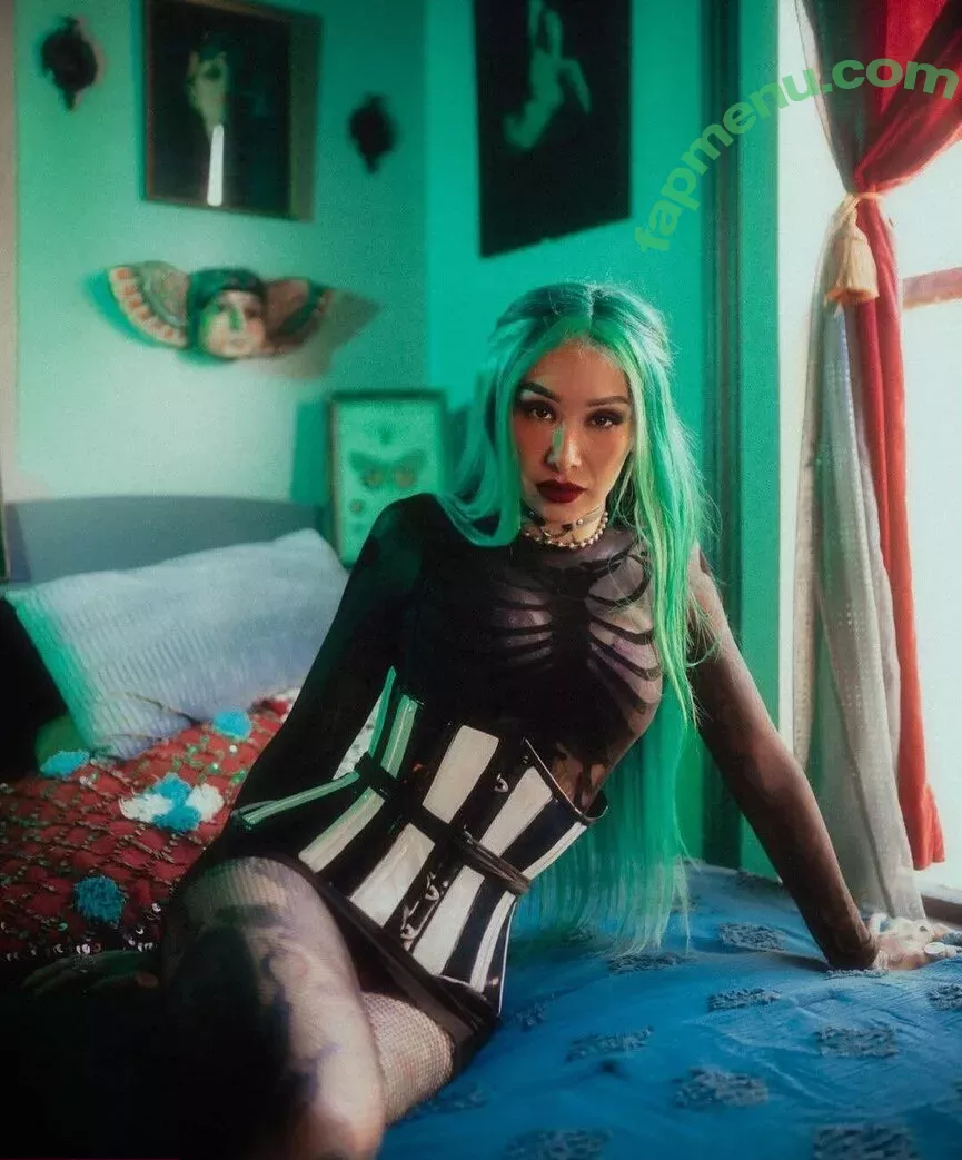 WWE Shotzi nude photo #0147 (Shotzi Blackheart / ShotziWWE)