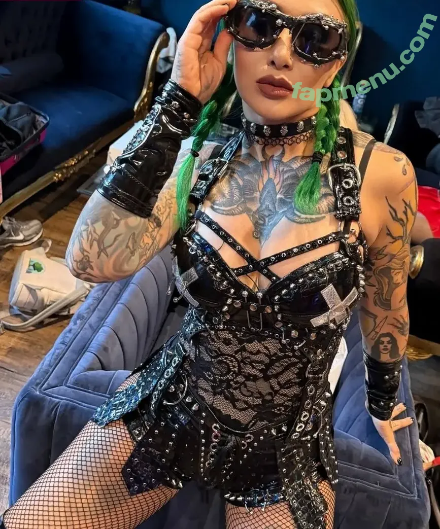 WWE Shotzi nude photo #0234 (Shotzi Blackheart / ShotziWWE)