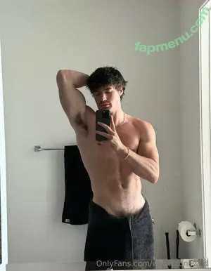  nude photo #0002
