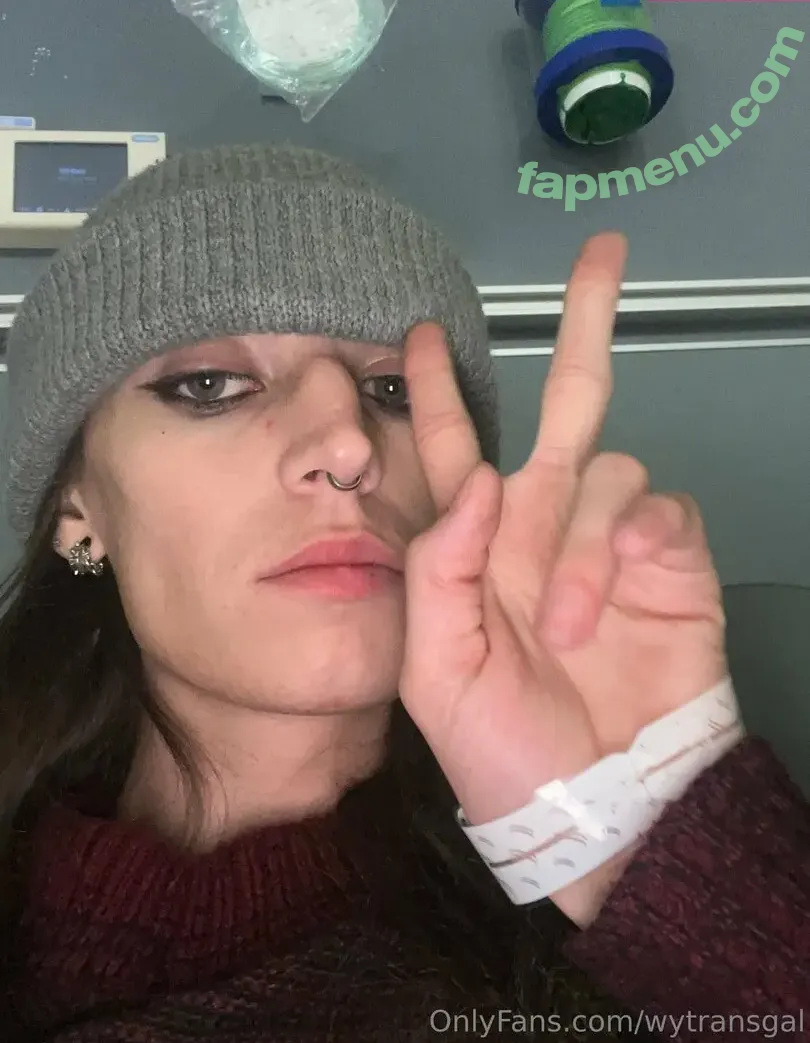 wytransgal nude photo #0002 (wytransgal)