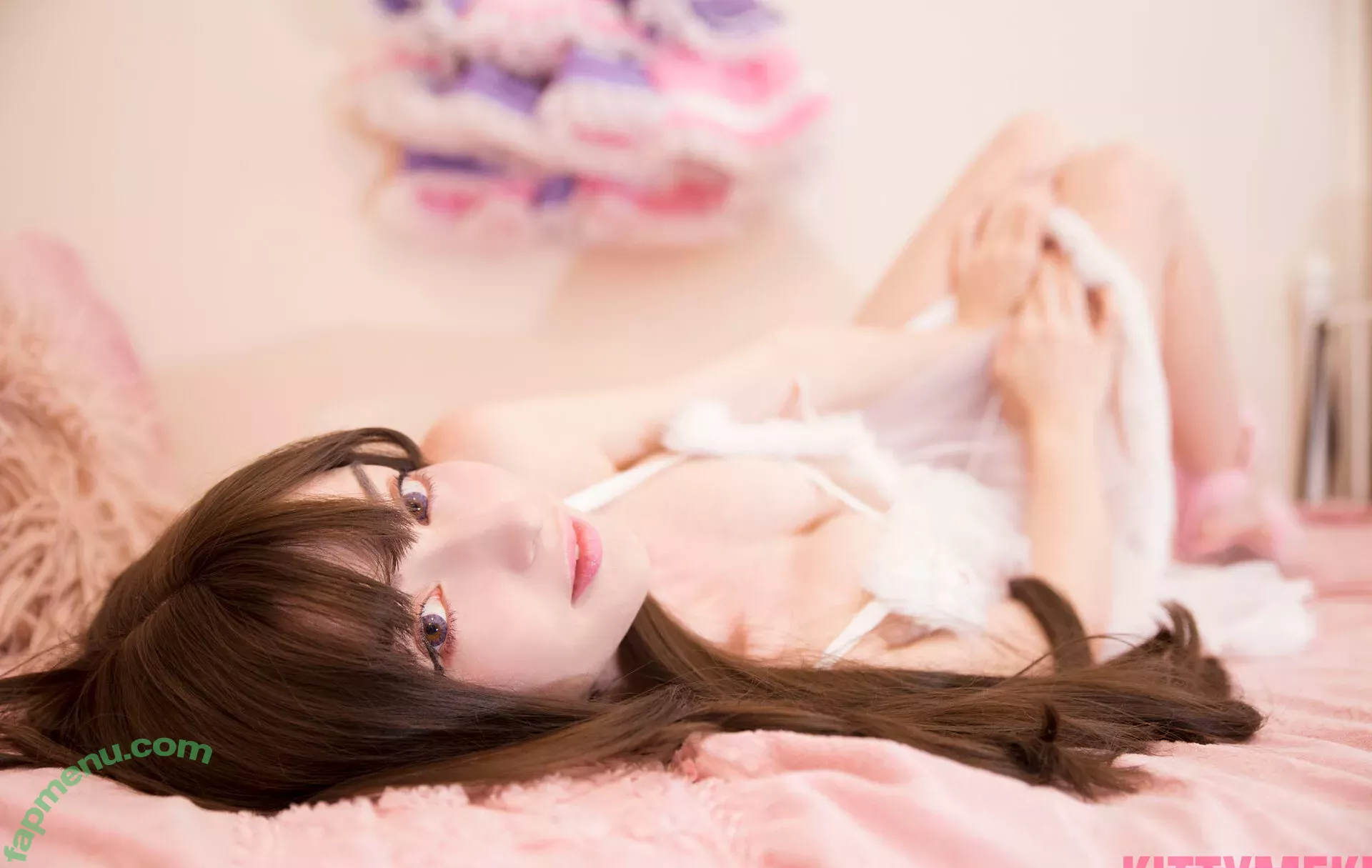 x.meki nude photo #0102 (Meki)