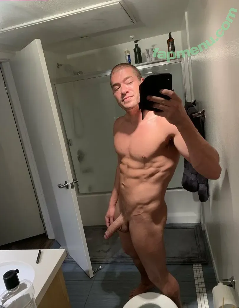 Xander Corvus nude photo #0013 (Xander Corvus)