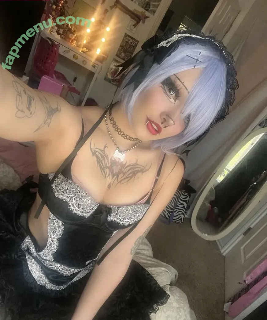 Xandrawr nude photo #0019 (Katyxd / nwoxxy / seraphineswitchbladee)