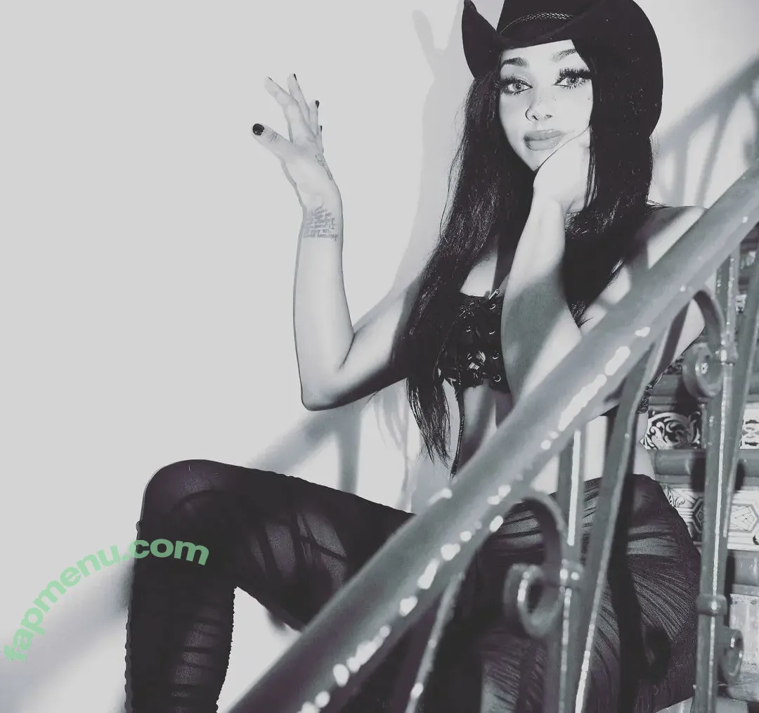 Xanprincess nude photo #0001 (No Jumper / coochieruntz / xanprincess1)