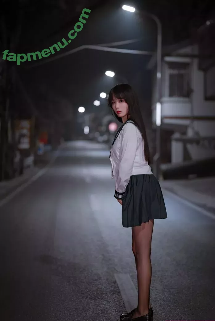 Xansoon nude photo #0020 (Xansoon)